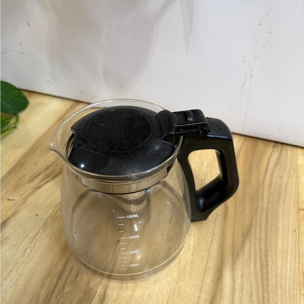 Glass Teapot with Black Handle